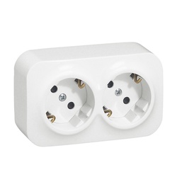 Розетка о/у Quteo 782237 (782223), 2 гнезда, с/з, з/ш, белая