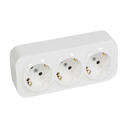Розетка о/у Quteo 782238 (782218), 3 гнезда, с/з, з/ш, белая